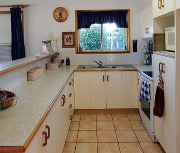 Prime Convenience: Low Maintenance Home - Photo 4