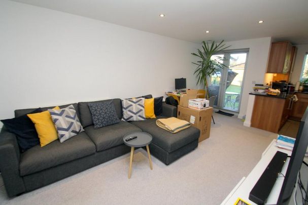 2 bedroom apartment to rent - Photo 1