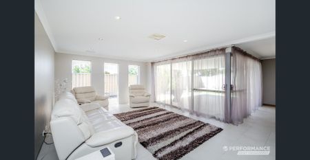 The Ultimate Family Lifestyle - Photo 2