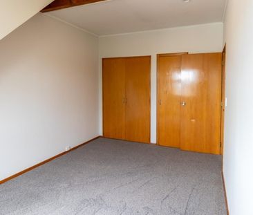 Easy Living on Earn - Photo 5