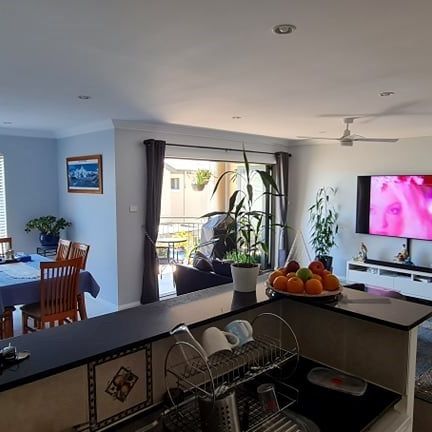 3-bedroom shared unit, Smith St - Photo 1