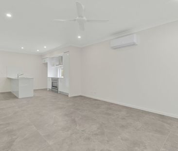 Home In Quiet Location - Photo 6