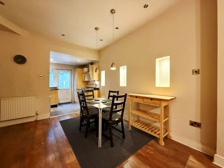 West View Terrace, Preston - Photo 2