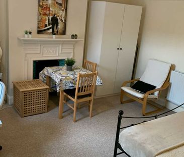 Farnham Road, Onslow - Photo 4