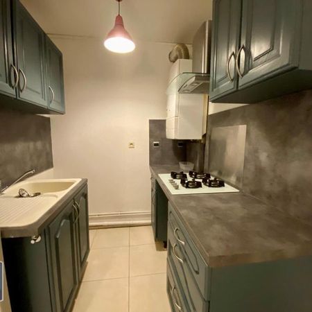 Location Appartement 2 pièces 32m² LAGNY SUR MARNE 77400 - Photo 3
