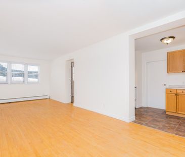 For Lease - 285 Ste Marie Street Unit# 4, Collingwood, Ontario - Photo 3