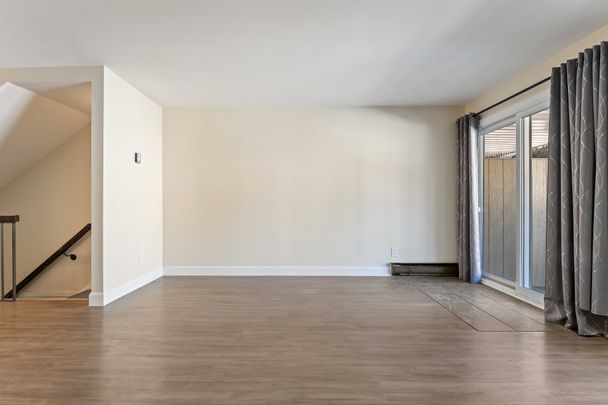 For Lease - 6643 Bilberry Drive Unit# A, Orleans - Convent Glen and Area, Ontario - Photo 1