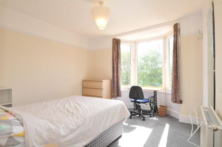 6 bedroom house to rent - Photo 4