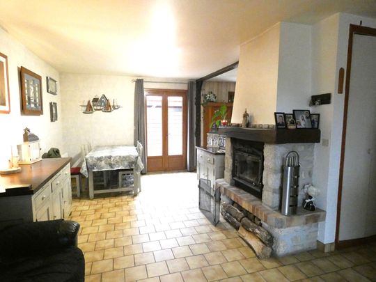 Location maison 4 pièces, 77.42m², Neuville-aux-Bois - Photo 1