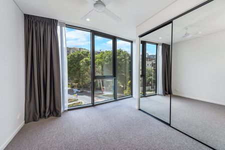 Valencia Residences - Photo 5