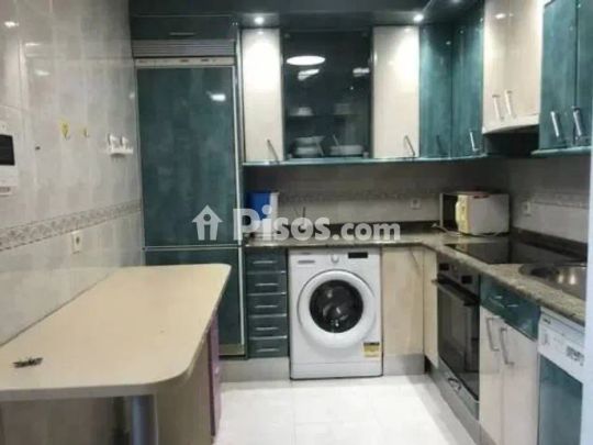 Piso en alquiler en Ermitagaña-Mendebaldea-Etxabakoitz - Photo 1