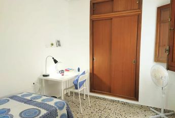 Carrer Miguel Hernández, Paterna, Valencian Community 46980