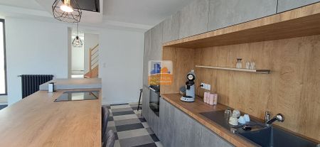 Location Maison 6 pièces 149m² - Photo 3