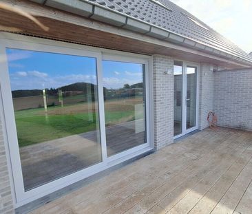 Nieuwbouwwoning met drie slaapkamers, carport en ruim terras met mo... - Photo 6