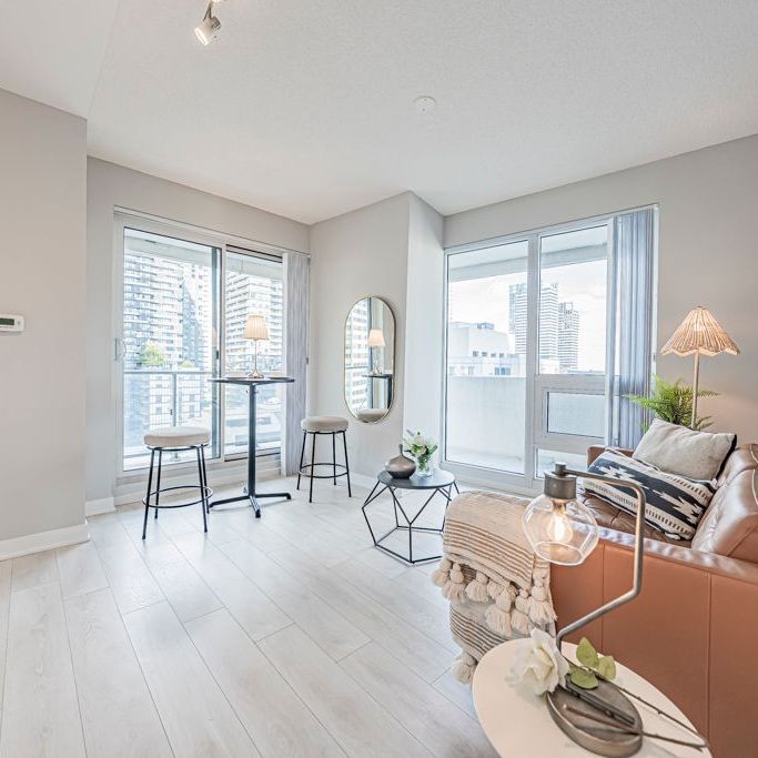 For Lease - 2221 Yonge Street Unit# 1302, Toronto, Ontario - Photo 1