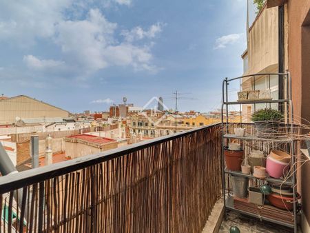 Luxury Apartment for rent in Barcelona, Catalonia - Photo 3
