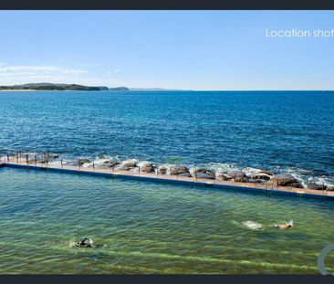 Beautifully Renovated Family Home in Prime Collaroy Plateau Location - Photo 3