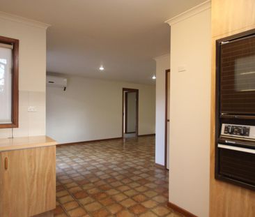 Make the move to Macquarie - Photo 6