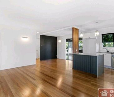 Scarborough - Photo 1