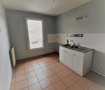 Appartement - T3 - JASSANS RIOTTIER - Photo 4