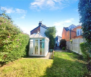 1 bedroom in a house share to rent - Photo 6
