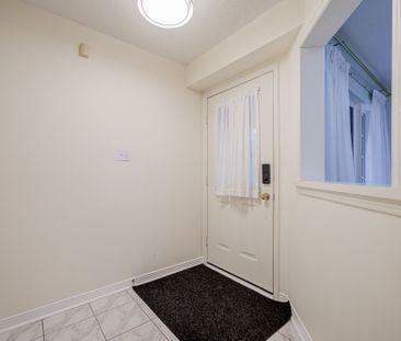 For Lease - 117 Halterwood Circle Unit# Upper, Markham, Ontario - Photo 5