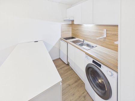 Location Appartement 1 pièce 27m² - Photo 3