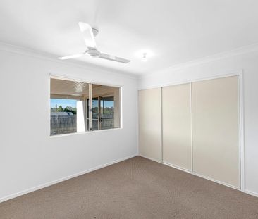 THIS FRESHLY PAINTED FOUR BEDROOM HOME IS AVAILABLE NOW! - Photo 4