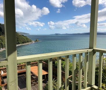 Lovely bays home with harbour views - Photo 2