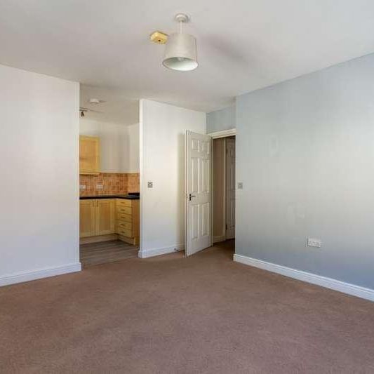 Ensign Court, Waterside, Gravesend, DA11 - Photo 1
