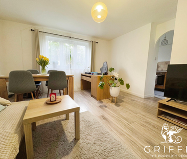 Parsonage Road, Grays, RM20 - Photo 1