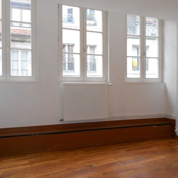 Location Appartement 3 pièces 76m² BESANCON 25000 - Photo 1