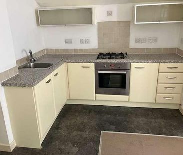 Longfleet Road, Poole, BH15 - Photo 1