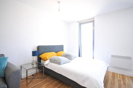 1 bedroom apartment to rent - Photo 2
