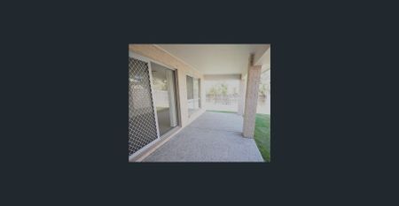 Suburban Charm in Morayfield! - Photo 5