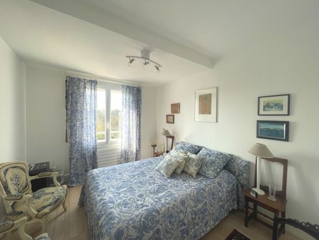 Location Appartement 4 pièces 105m² ROMANS SUR ISERE 26100 - Photo 4