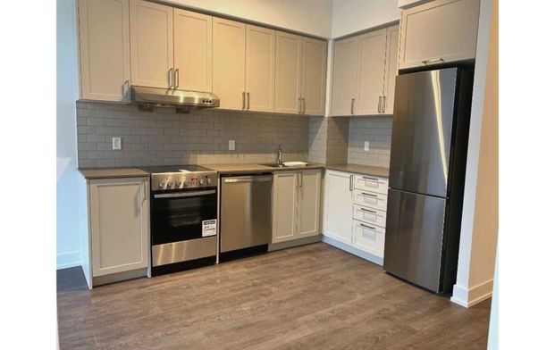 For Lease - 278 Buchanan Drive Unit# 815E, Markham, Ontario - Photo 1