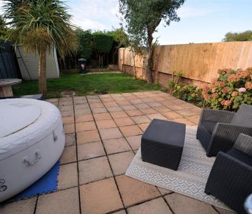 3 bedroom cottage to rent - Photo 3