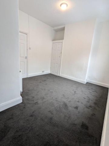 2 bedroom property to rent - Photo 5