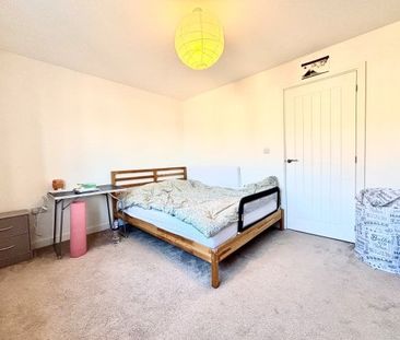 Drooper Drive, Stratford-upon-Avon, CV37 - Photo 3