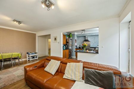 2 bedroom apartment to rent - Photo 3
