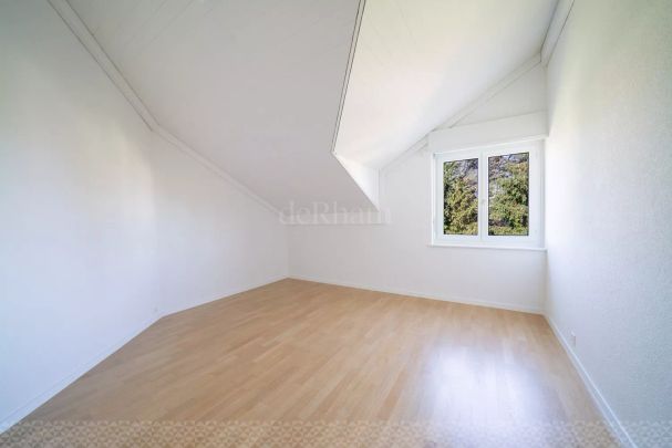 Appartement duplex 5.5 pièces entièrement rénové - Foto 1