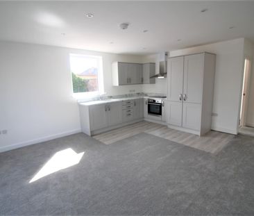 Castle Apartments, Station Road, Hatton, Derbyshire DE65 5DW - Photo 4