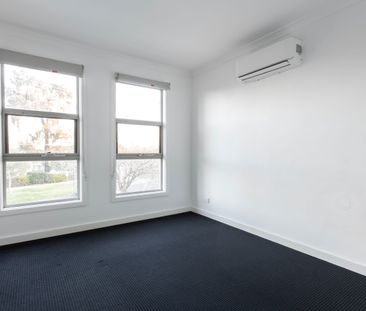 Your Thomastown Retreat Awaits! - Photo 3