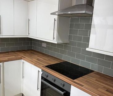66 Strandburn Drive, Belfast, BT4 1NB - Photo 5