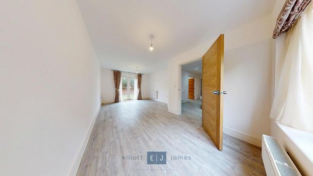 6 bedroom detached house to rent - Photo 1