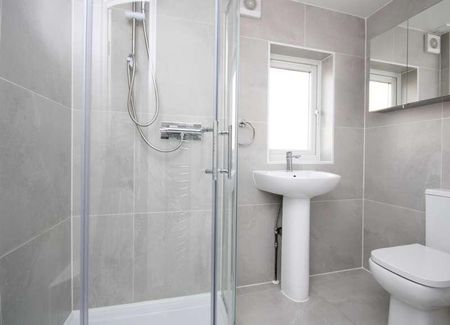 Queens Crescent, Chalk, NW5 - Photo 5