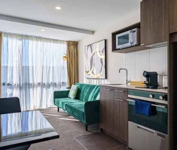 601 Deluxe Studio King Apartment - Photo 1