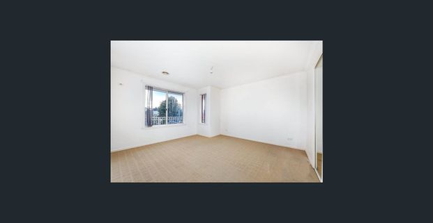 Where space, comfort & lifestyle convenience meet - Photo 1