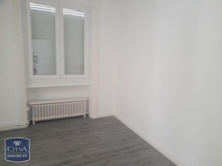 Location Appartement 3 pièces 60m² ST ETIENNE 42000 - Photo 2